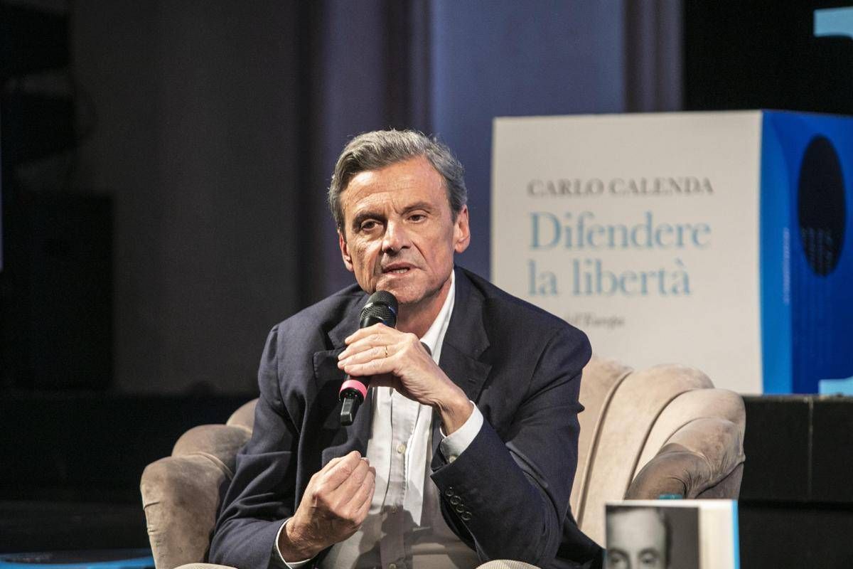 ‘Difendere la libertà’, Calenda rivela: “Obama chiamò Renzi per impedire blocco sanzioni a Russia”
