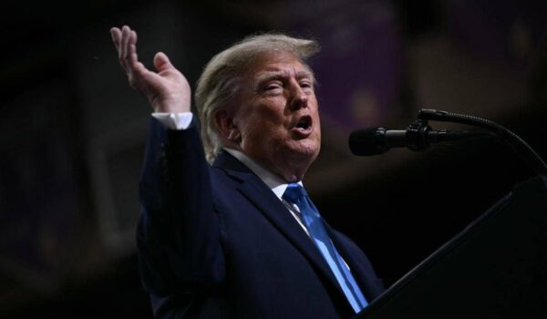 Elezioni Usa, simulazioni e avvocati: la difesa dei dem contro le ‘minacce’ di Trump