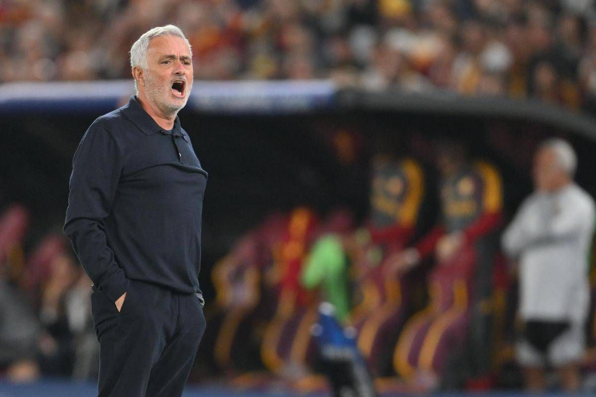 Mourinho: “Sul 3-1 per tutti la partita era morta invece erano morti i giocatori della Roma”