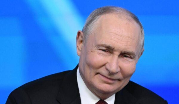“Russia pronta a avere rapporti con Italia ma Roma non va contro Ue”